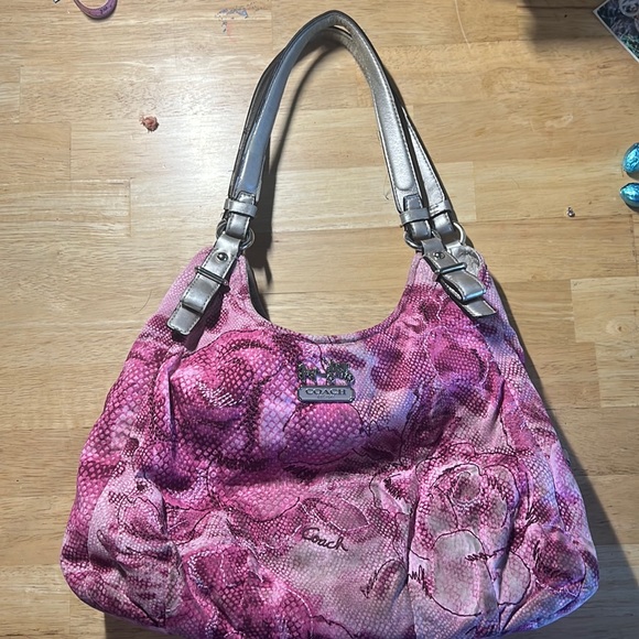 Pink Three Compartment Coach Purse - Picture 1 of 8